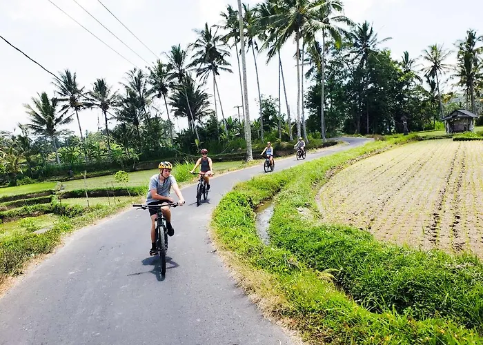 Bunbulan Penggit Bali Kubupenlokan